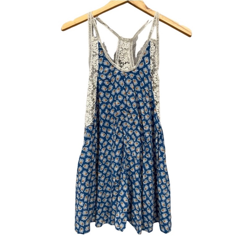 Entro Dress - Very comfy & Breathable - Size Small